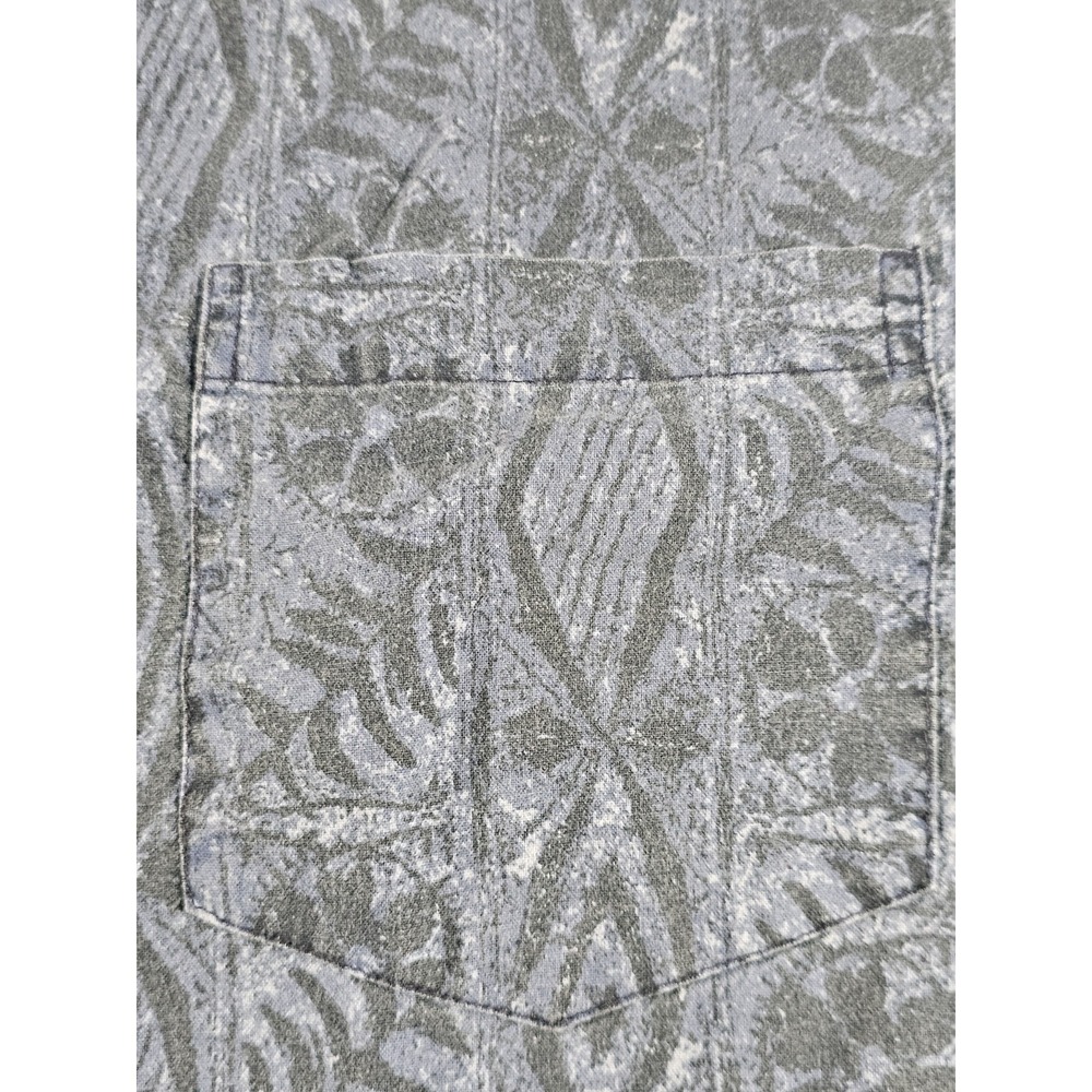 No Boundaries Gray Patterned Casual Button Down S… - image 5